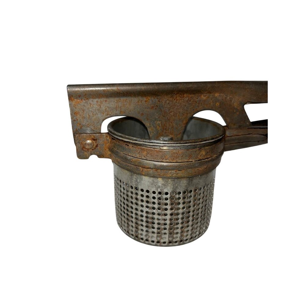 Vintage Landers Fray and Clark Potato Masher Used - Picture 14 of 14